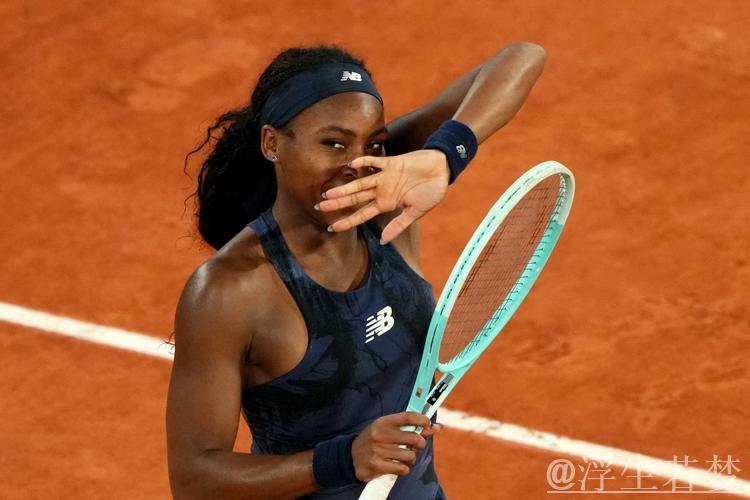 法网女单决赛五佳球：高芙超长多拍取胜